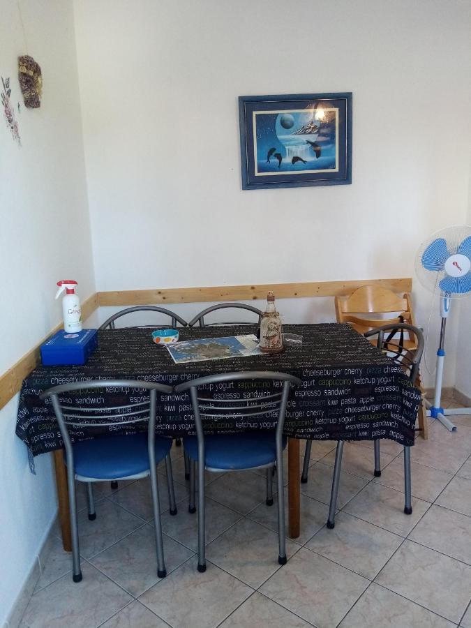לופאר Apartments "Sun-Sea" מראה חיצוני תמונה