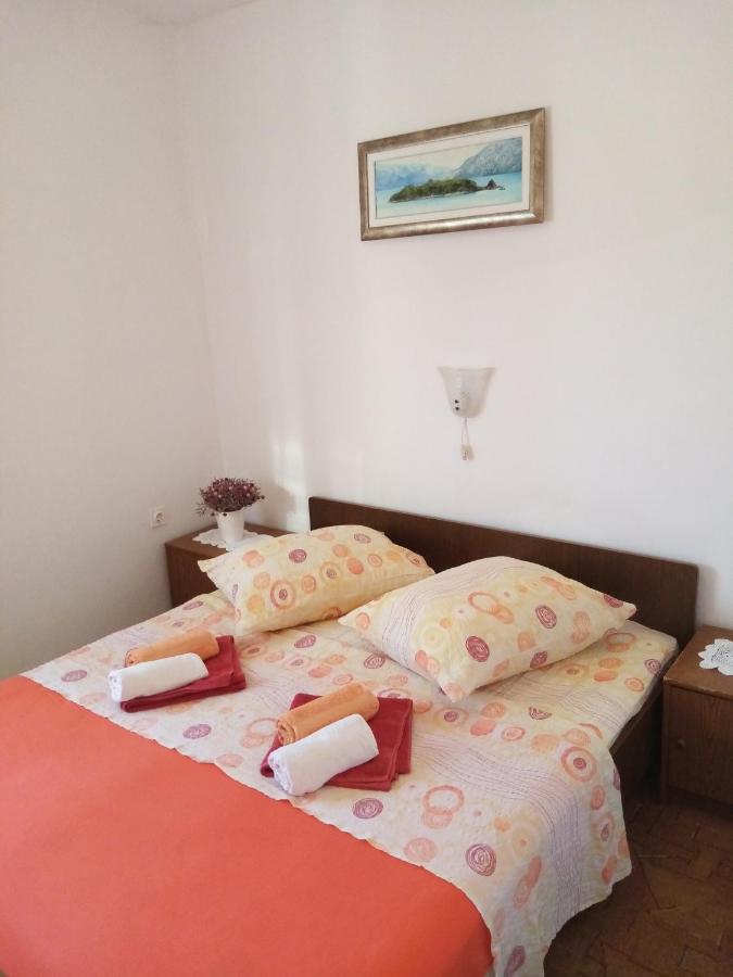 לופאר Apartments "Sun-Sea" מראה חיצוני תמונה