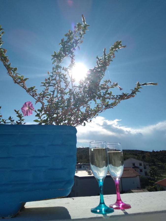 לופאר Apartments "Sun-Sea" מראה חיצוני תמונה