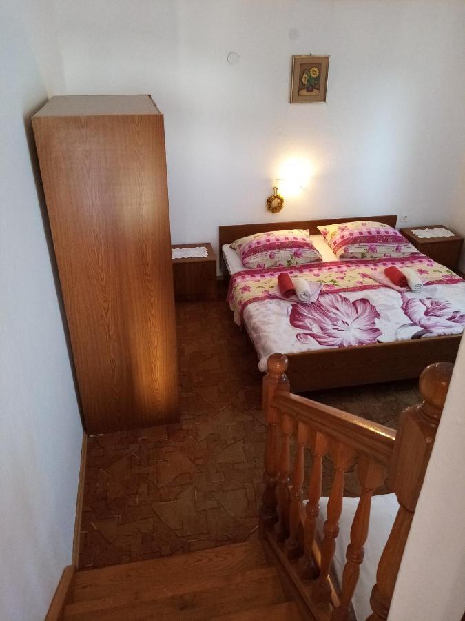 לופאר Apartments "Sun-Sea" מראה חיצוני תמונה